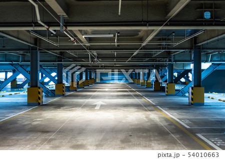 underground empty car park garage 54010663