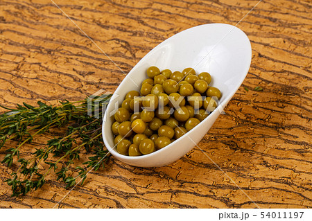 Marinated green peas 54011197