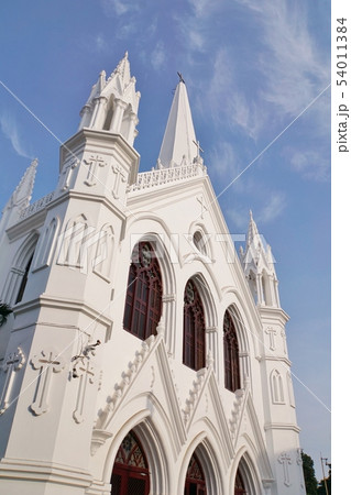 インド南部チェンナイの観光スポット「サントメ大聖堂(Santhome Cathedral)」 54011384
