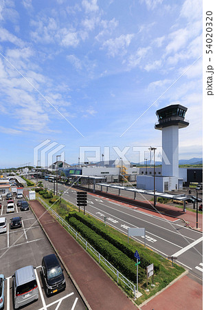 高松空港ターミナルビル、管制塔、駐車場 高松空港ターミナルビル、管制塔、駐車場 54020320