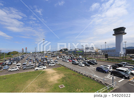 高松空港ターミナルビル、管制塔、駐車場 高松空港ターミナルビル、管制塔、駐車場 54020322