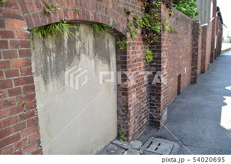 【日本遺産】銀の馬車道・鉱石の道　取り壊し前の赤煉瓦壁　兵庫県姫路市 54020695