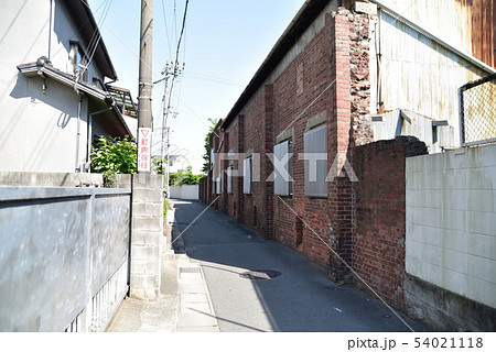 【日本遺産】銀の馬車道・鉱石の道 赤煉瓦塀のある風景 兵庫県姫路市 【日本遺産】銀の馬車道・鉱石の道 赤煉瓦塀のある風景 兵庫県姫路市 54021118