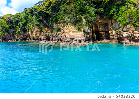 辰ノ島クルージング(海の宮殿) 【長崎県壱岐市】 辰ノ島クルージング(海の宮殿) 【長崎県壱岐市】 54023320