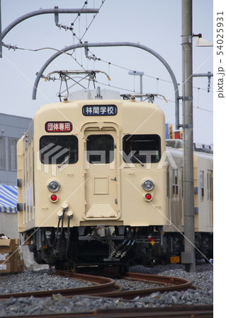 休憩車両に使用される東武8000系8111編成 54025931