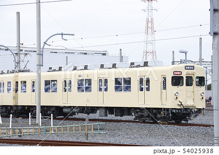 休憩車両に使用される東武8000系8111編成 54025938