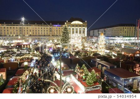 ドイツ・ドレスデンのクリスマスマーケット 54034954