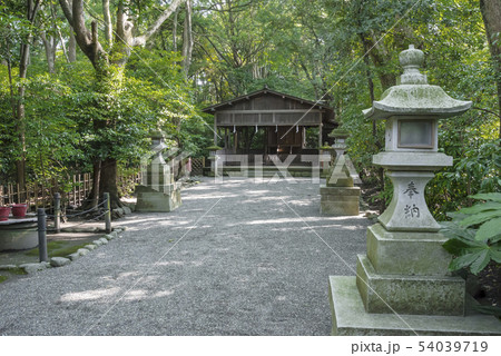 鶴岡八幡宮の祖霊社(鎌倉市雪ノ下) 54039719