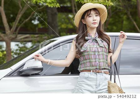 自動車 休暇 バカンス 54049212