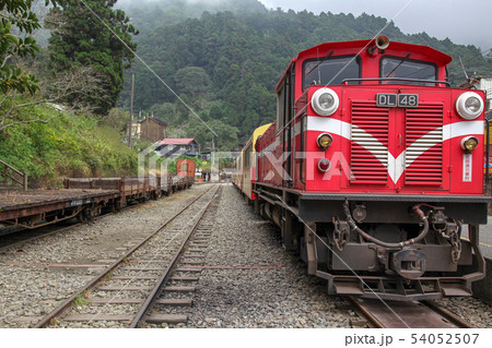Alishan,taiwan-October 15,2018:The old red Train Alishan,taiwan-October 15,2018:The old red Train 54052507
