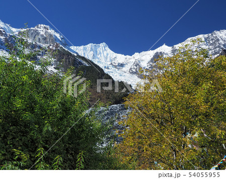 雲南 梅里雪山・明永氷河 Mingyong glacier, Meili Snow Mountain 雲南 梅里雪山・明永氷河 Mingyong glacier, Meili Snow Mountain 54055955