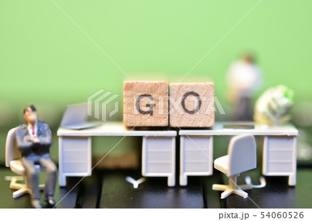 GOのシステムエンジニア | エンジニアライフ 54060526