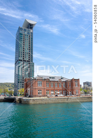 門司港レトロ展望室と旧門司税関 54060858