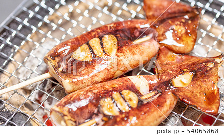 イカ_炭火焼き(炭焼き・網焼き・七輪・一人・宅飲み・バーベキュー・BBQ・焼肉・牛肉 イカ_炭火焼き(炭焼き・網焼き・七輪・一人・宅飲み・バーベキュー・BBQ・焼肉・牛肉 54065868