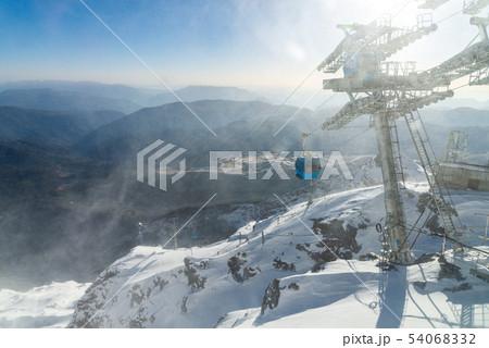 景色 風景 雪の山 54068332