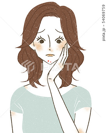 あごのニキビに悩む女性 あごのニキビに悩む女性 54069759
