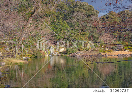 京都仙洞御所 南池の風景 54069787