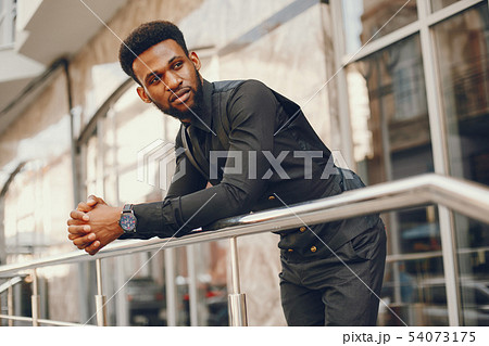 businessman businessman 54073175