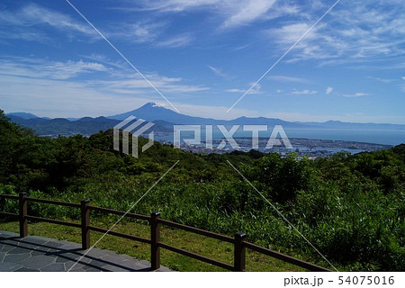 ＜静岡＞富士山と清水港 54075016