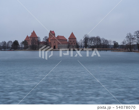 リトアニア・トラカイ島城 / Trakai Island Castle, Lithuania 54078070