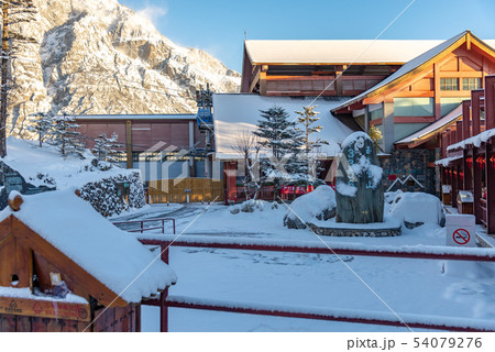 景色 風景 雪の山 54079276