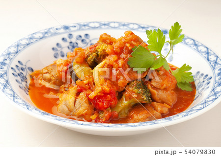 鶏肉のトマト煮 54079830
