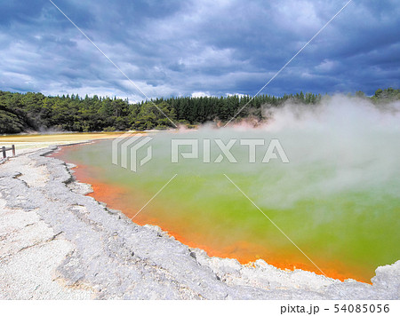 ワイオタプ地熱地帯 シャンパンプール Champagne Pool, Waiotapu, NZ ワイオタプ地熱地帯 シャンパンプール Champagne Pool, Waiotapu, NZ 54085056
