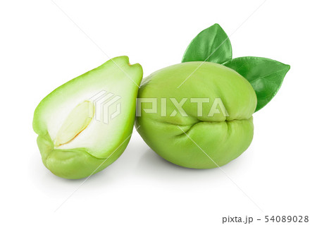 fresh Chayote vegetable isolated on white background fresh Chayote vegetable isolated on white background 54089028