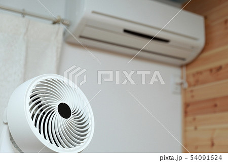 サーキュレーター (扇風機 ライフスタイル 真夏 涼しい 暑い 電化製品 太陽光発電 リビング) サーキュレーター (扇風機 ライフスタイル 真夏 涼しい 暑い 電化製品 太陽光発電 リビング) 54091624
