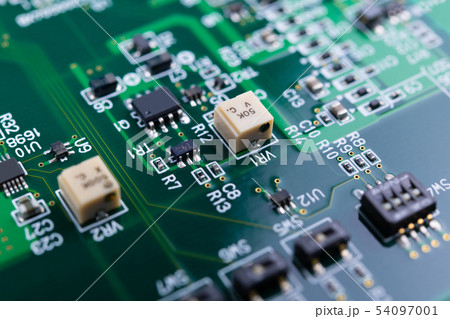 基板　電子部品　エレクトロニクス　回路　先端技術　イメージ 54097001