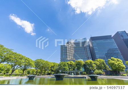 【都市風景】　和田倉噴水公園 54097537