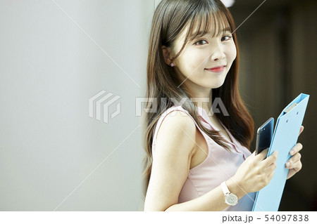 会社 オフィス 廊下 54097838