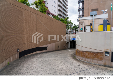 地下駐車場入り口の写真素材