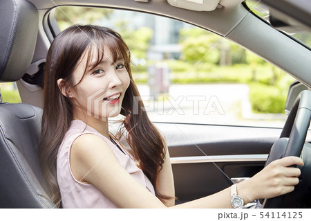 自動車 ビジネスウーマン ビジネス 54114125