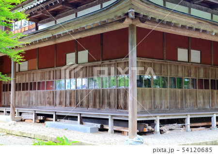 東桂苑　関川村指定文化財　日本瓦葺寄棟造り　木造二階建て 54120685