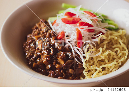 ジャージャー麺 54122668