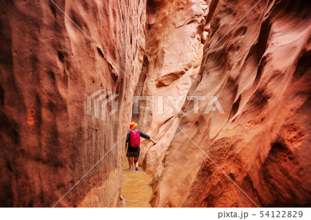 Slot canyon 54122829