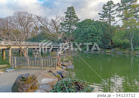 京都御苑 九条池と高倉橋 京都御苑 九条池と高倉橋 54123712