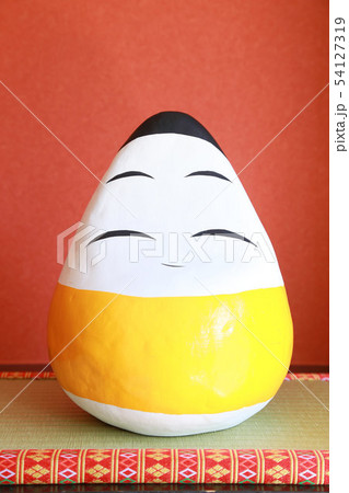 福島県会津の定番お土産の起き上がり小法師 54127319