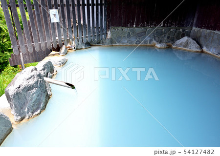 わいた温泉郷　はげの湯温泉　青白色の湯　ホワイトブルーの湯　九州の温泉　温泉イメージ 54127482
