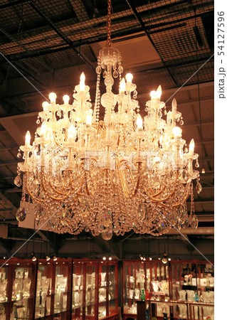 綺麗なシャンデリア 54127596