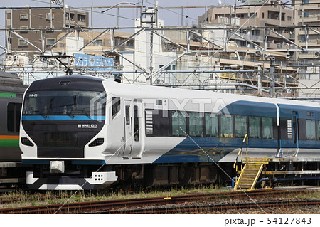 尾久車両センターにて留置中の踊り子用E257系 54127843