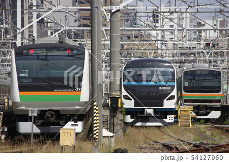 E257系踊り子用車両と東海道線電車 54127960