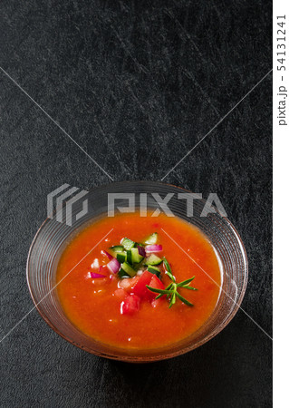 ガスパチョ　スペインの冷たいスープ　gazpacho (spanish cold soup) 54131241