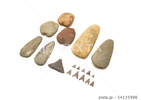 縄文時代の石器 石匙 石鏃 石錘 磨製石斧 打製石斧の写真素材