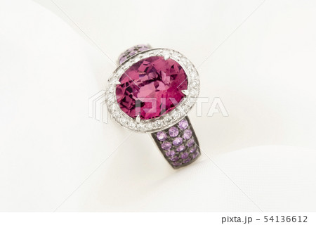 White Gold Ring With Pink Tourmaline And Diamonds 54136612