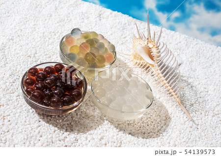 タピオカパール　Tapioca Pearl and Tapioca Bubble 54139573