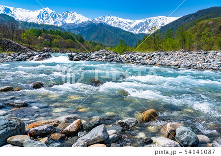 《長野県》白馬村・北アルプスの清流 54141087