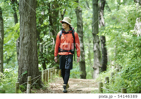 山登り 登山 男性 山登り 登山 男性 54146389