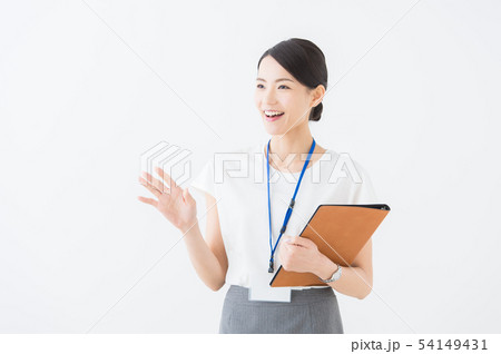 働く女性(白バック 20代) 働く女性(白バック 20代) 54149431